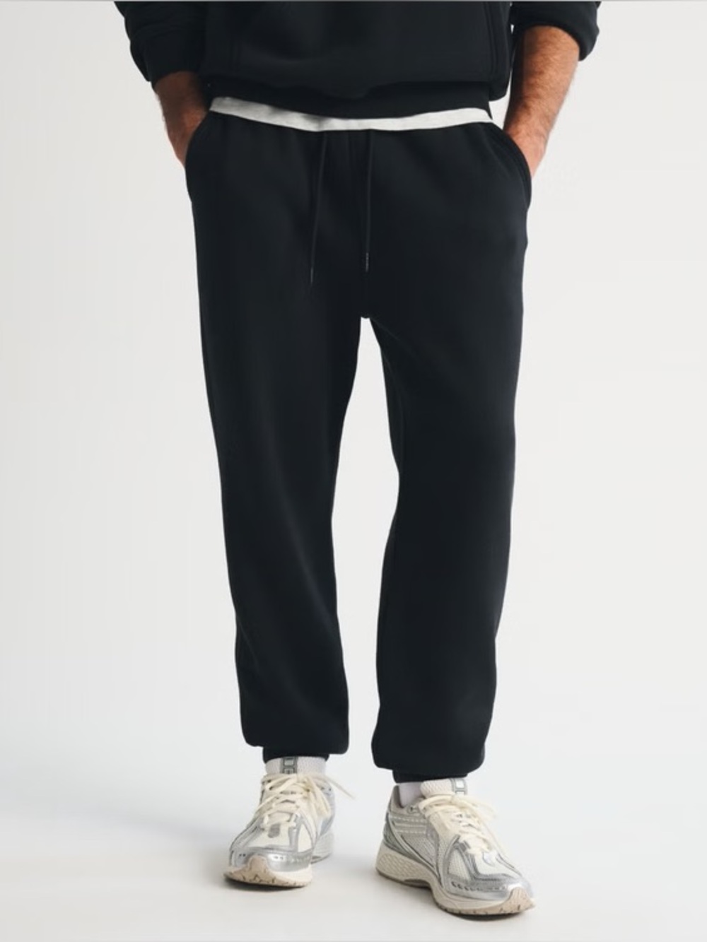 Abercrombie & Fitch Relaxed Black Jogger Sweatpants with Drawstring | S
